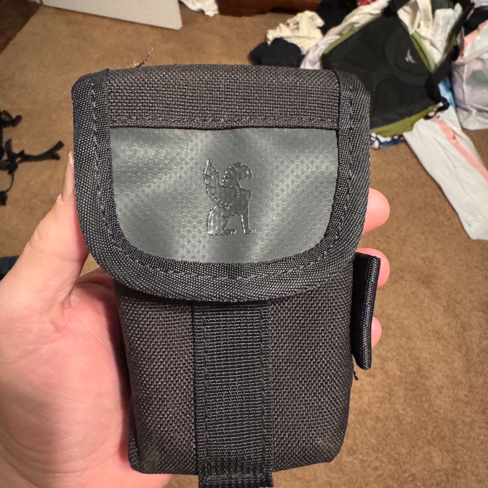 Chrome industries Stylish Black Pocket Square Holder